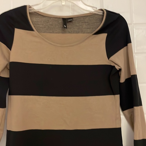 DIVIDED (by H&M) stripes dress or tunic, size 6. Colors tan and black. Stretchy - Picture 5 of 15